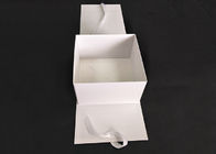 Goldstempelnlogo-flache Geschenkboxen mit Deckeln, magnetische Schließungs-faltbare Geschenkbox fournisseur