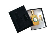Schwarze Pappkundenspezifische steife Kasten-heißes stempelndes Logo-Parfüm, das Behälter einwickelt fournisseur