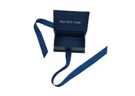 Marine-Blau-Pappbuch-geformte Kasten-Kappen-Spitze mit purpurroter Corses-Schließung fournisseur