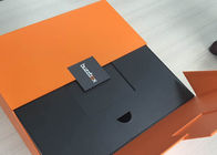 Pappbuch-geformter Kasten-orangefarbenes Spitzen gedruckt mit schwarzem Fach fournisseur