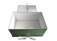 Hellgrüne faltbare Papiergeschenkbox stapelbar für Verpackenkleidungs-Geschenke fournisseur