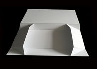 Magnet-flache faltende Geschenkbox-Kundenbezogenheits-Größe für das Kleidungs-Verpacken fournisseur