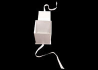 Weißes Karton-Quadrat-flache Faltschachteln mit Band öffnen sich,/Schließung fournisseur