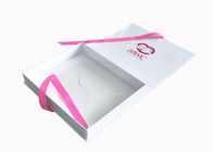 Band-Schließungs-faltender Geschenkbox-weiße glatte Einlegesohlen-Verpackenkasten für Frauen fournisseur