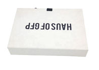 Weißer flacher faltender Band-magnetische Schließungs-Geschenkbox-einfacher Transport für das Kleiderverpacken fournisseur