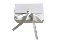Leichte Schmuck-Papier-Geschenkbox-Verpackungs-Halskette mit heißem stempelndem Logo fournisseur