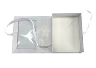 Klares prägende PVC-Fenster-faltbare Geschenkboxen/heiße stempelnde Oberfläche mit Band-Schließung fournisseur