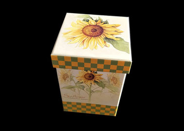 China Fantastische Blumen druckten Geschenkbox mit Deckel-feuchtigkeitsfester recyclebarer Kappen-Spitze usine